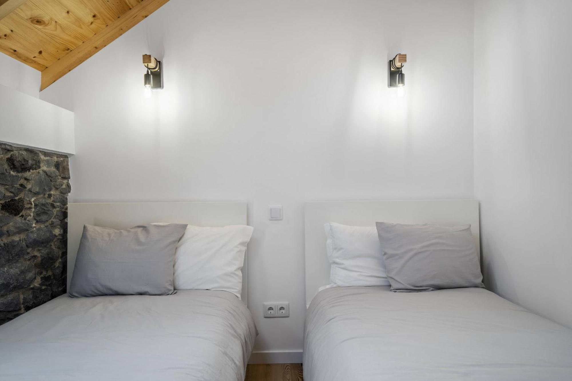 Mountain Retreat By Madeira Sun Travel * Porto Moniz