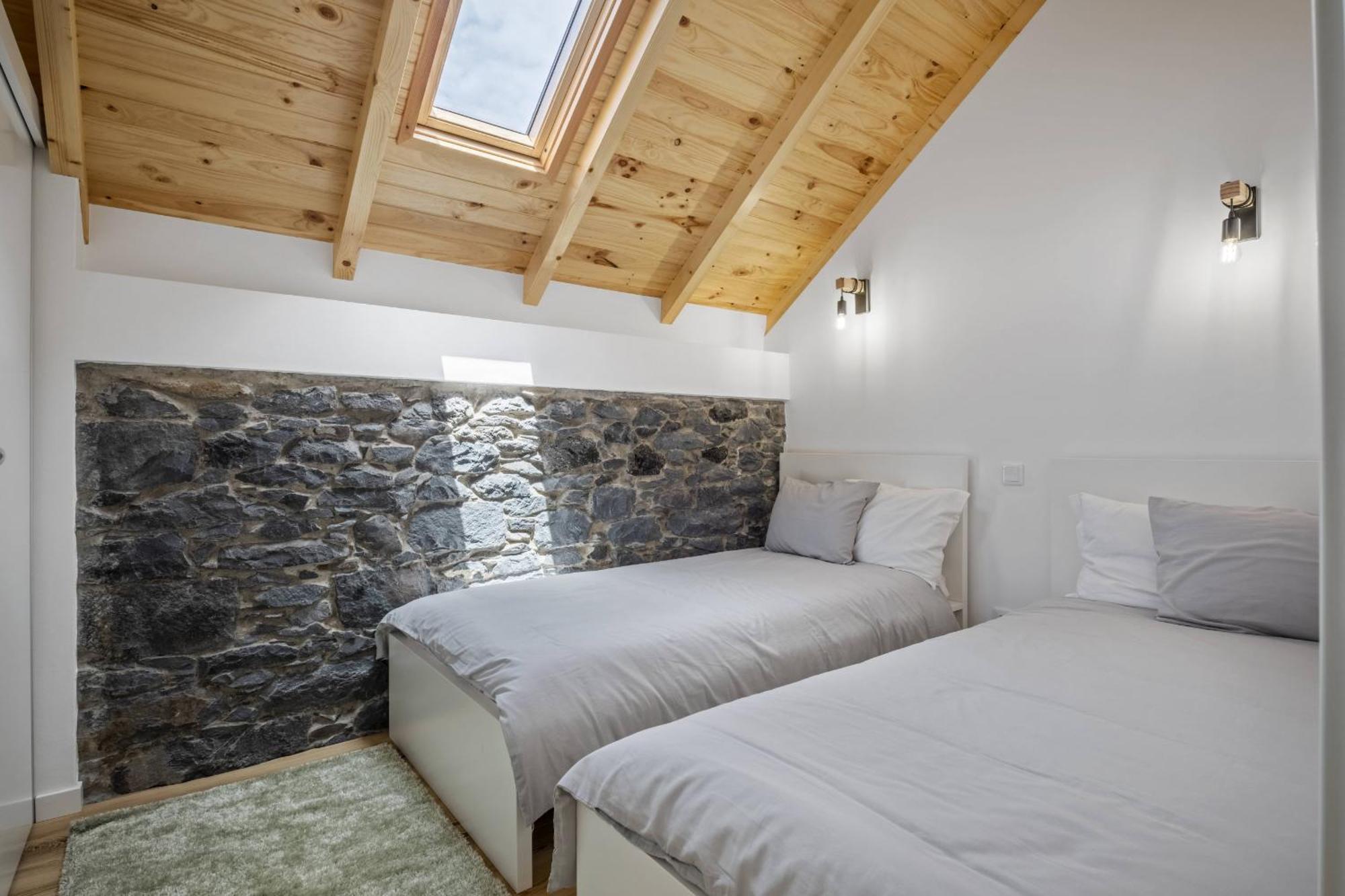 Mountain Retreat By Madeira Sun Travel * Porto Moniz